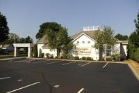 Duksa Family Funeral Homes at Newington Memorial image 3